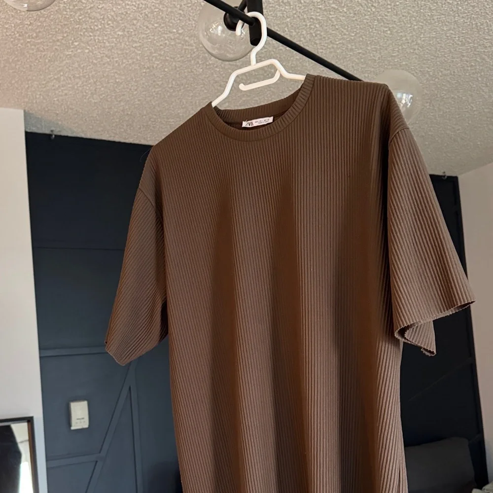 Zara OTTOMAN KNIT T-SHIRT - Picture 3 of 5
